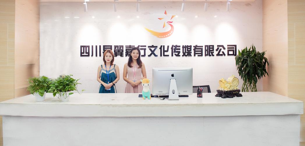 藝術(shù)與商業(yè)的融合 攝影、音樂與活動(dòng)策劃的協(xié)同之道